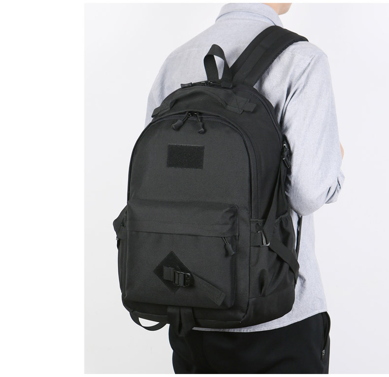 Outdoor Backpack Men′s Tactical Bag Backpack
